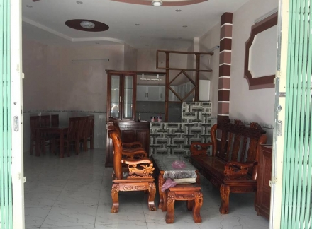 Nhà mê lở hẻm ba gác rộng đường Thanh Niên - P.Quang Trung